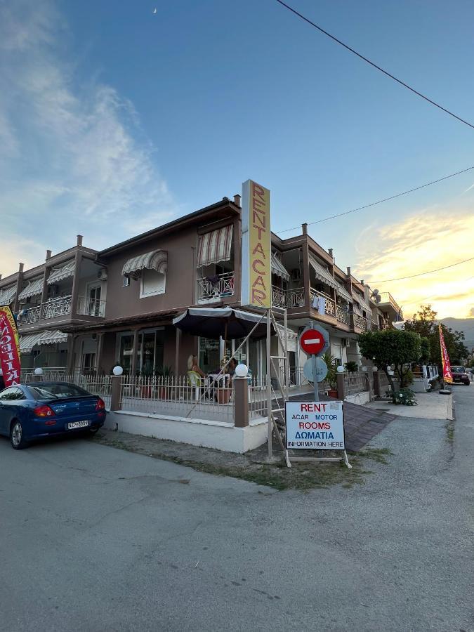 Vangelis Vrasná Exteriör bild